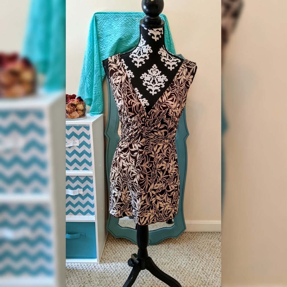 Silky brown and cream sleeveless top.